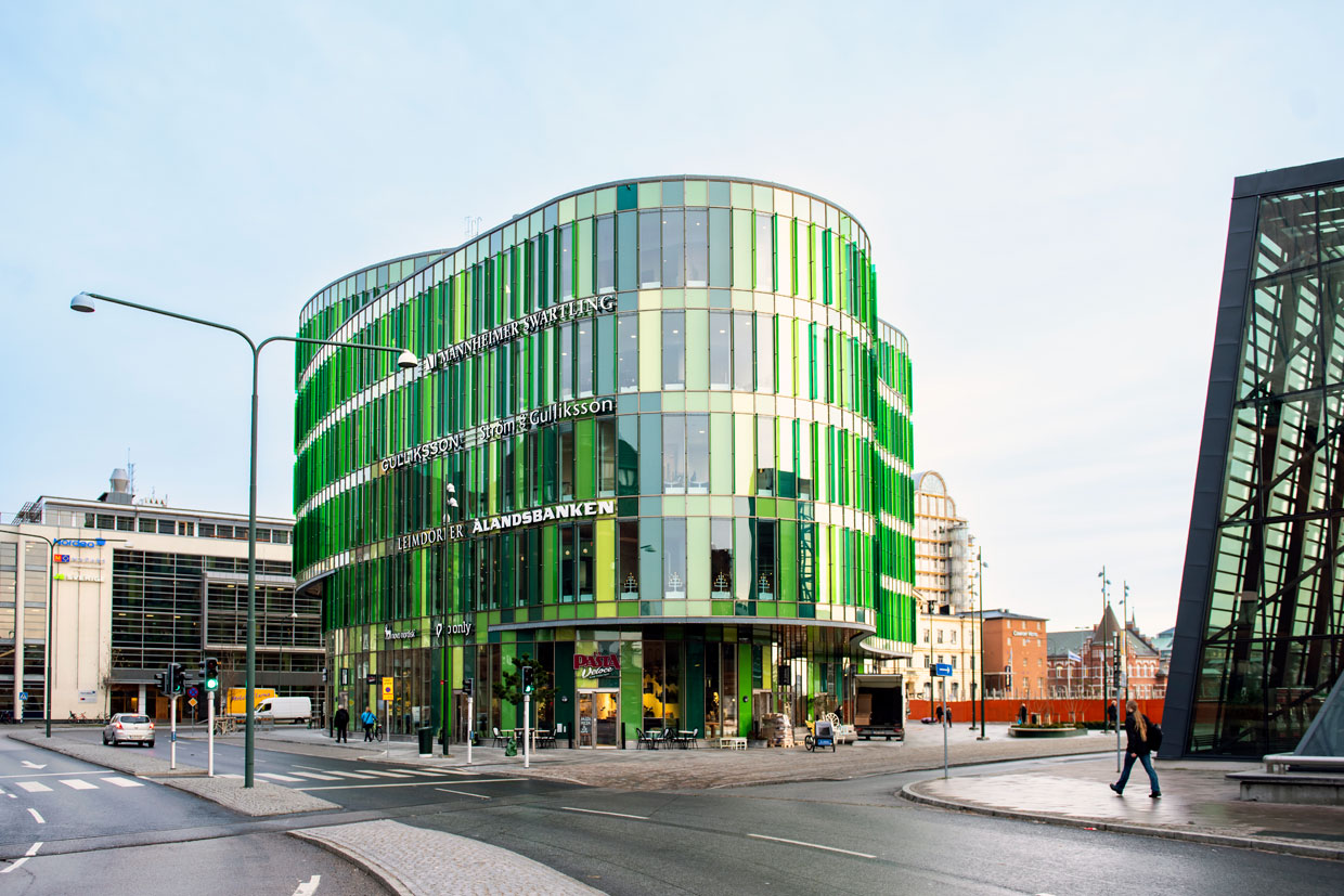 Glasvasen office building